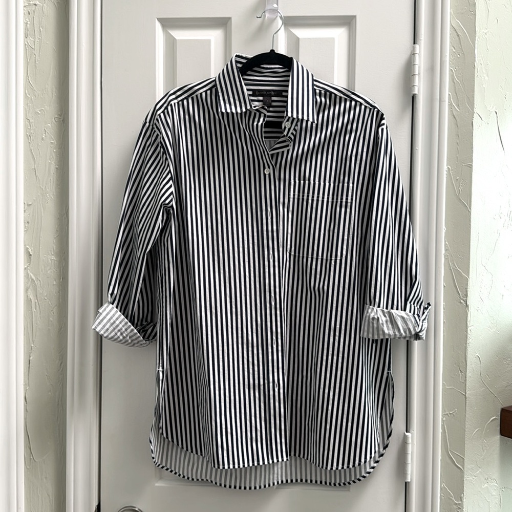 Oversized Poplin Shirt in Navy Stripe